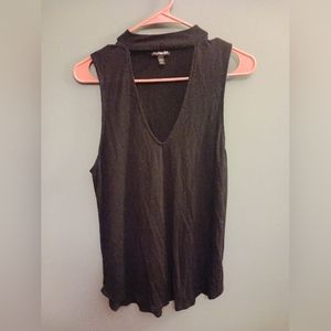Sleevless breezy shirt